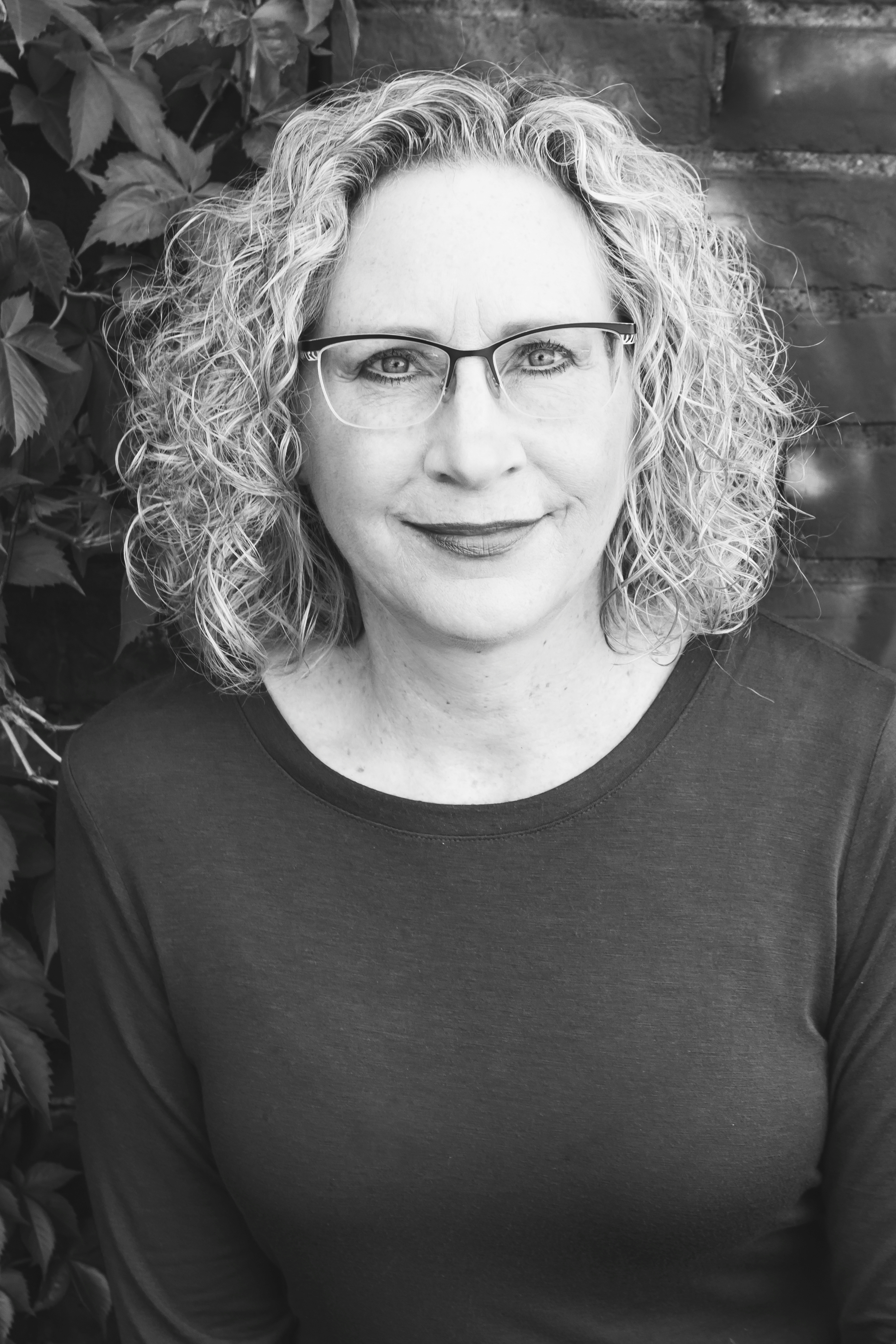 Kimberly Kennedy Professional Headshot
